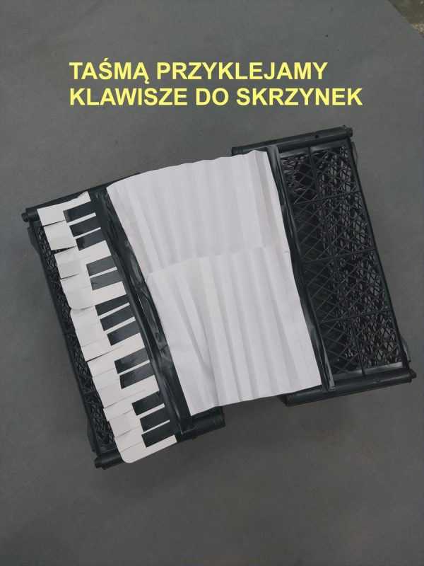 Akordeon zabawka