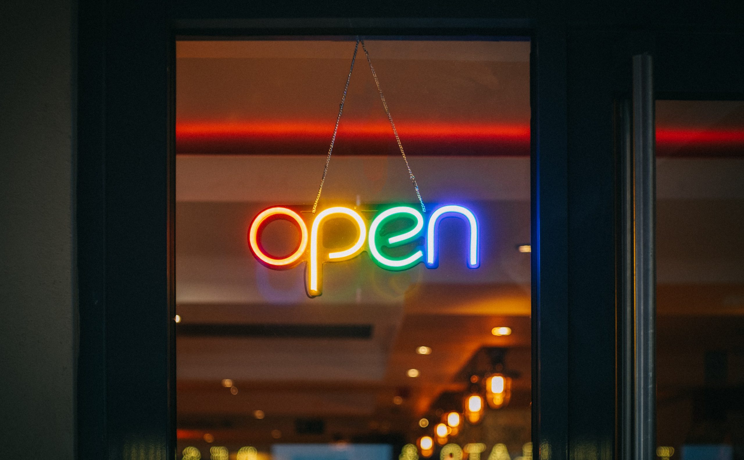 viktor-forgacs-LNwIJHUtED4-unsplash viktor-forgacs-LNwIJHUtED4-unsplash