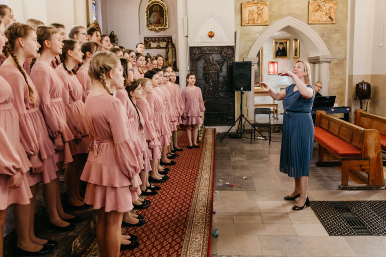 III Ogólnopolski Konkurs Chórów Dziecięcych Filii Melodiis w Połczynie Zdroju III Ogólnopolski Konkurs Chórów Dziecięcych Filii Melodiis w Połczynie Zdroju