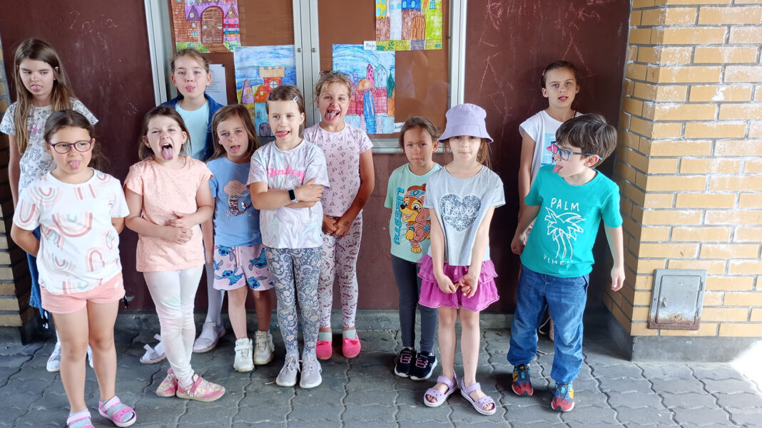 4 Grupa młodych artystów