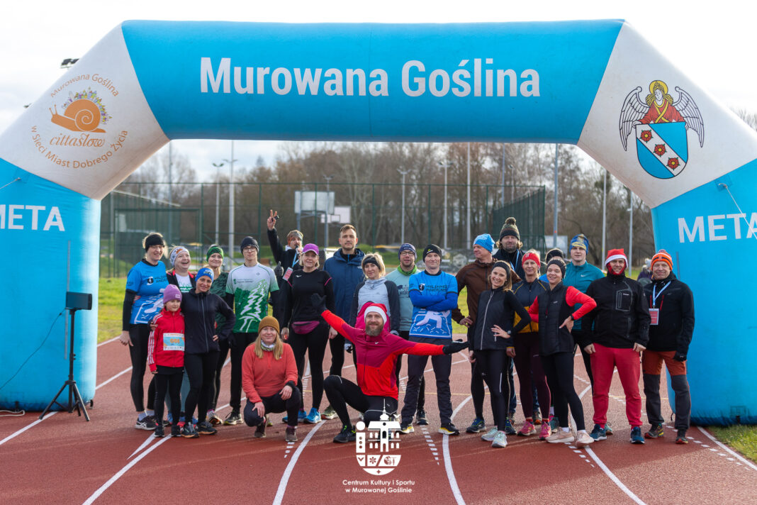 Rozpoczęcie godzinnego biegu treningowego Rozpoczęcie godzinnego biegu treningowego