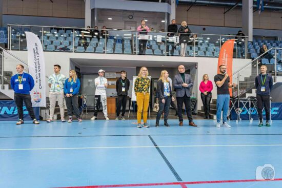 oficjalne przywitanie drużyn