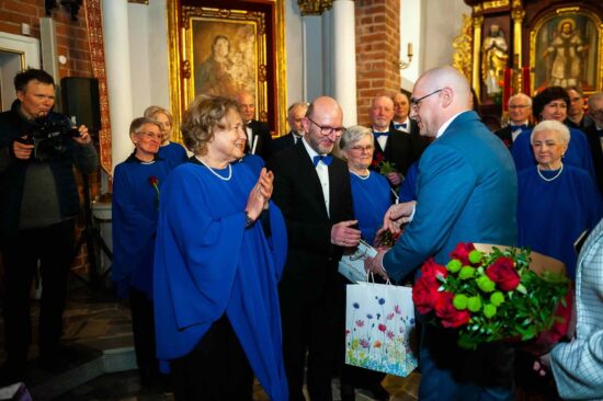 Składnie życzeń przez zaproszonych gości